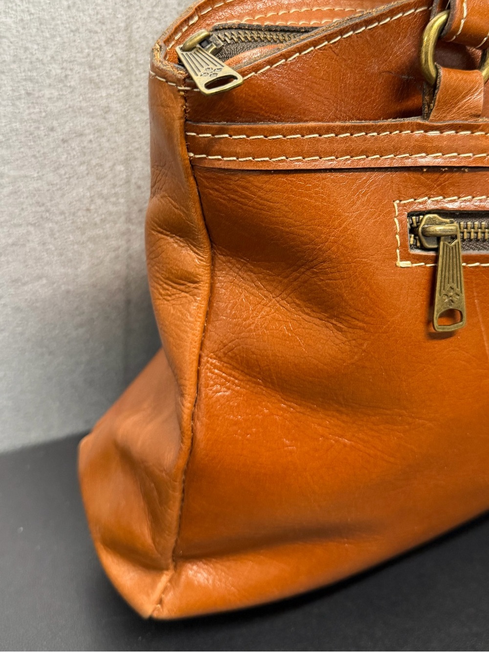Patricia Nash Leather Shoulder Bag Brown Tooled Logo Tote - Picture 5 of 10
